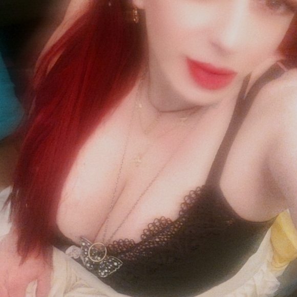 Meet your Posher, Sharon - Picture 5 of 10